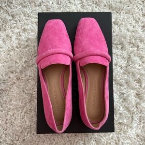 NEW Veronica Beard Grier Suede Loafers in French Rose, size 7.5